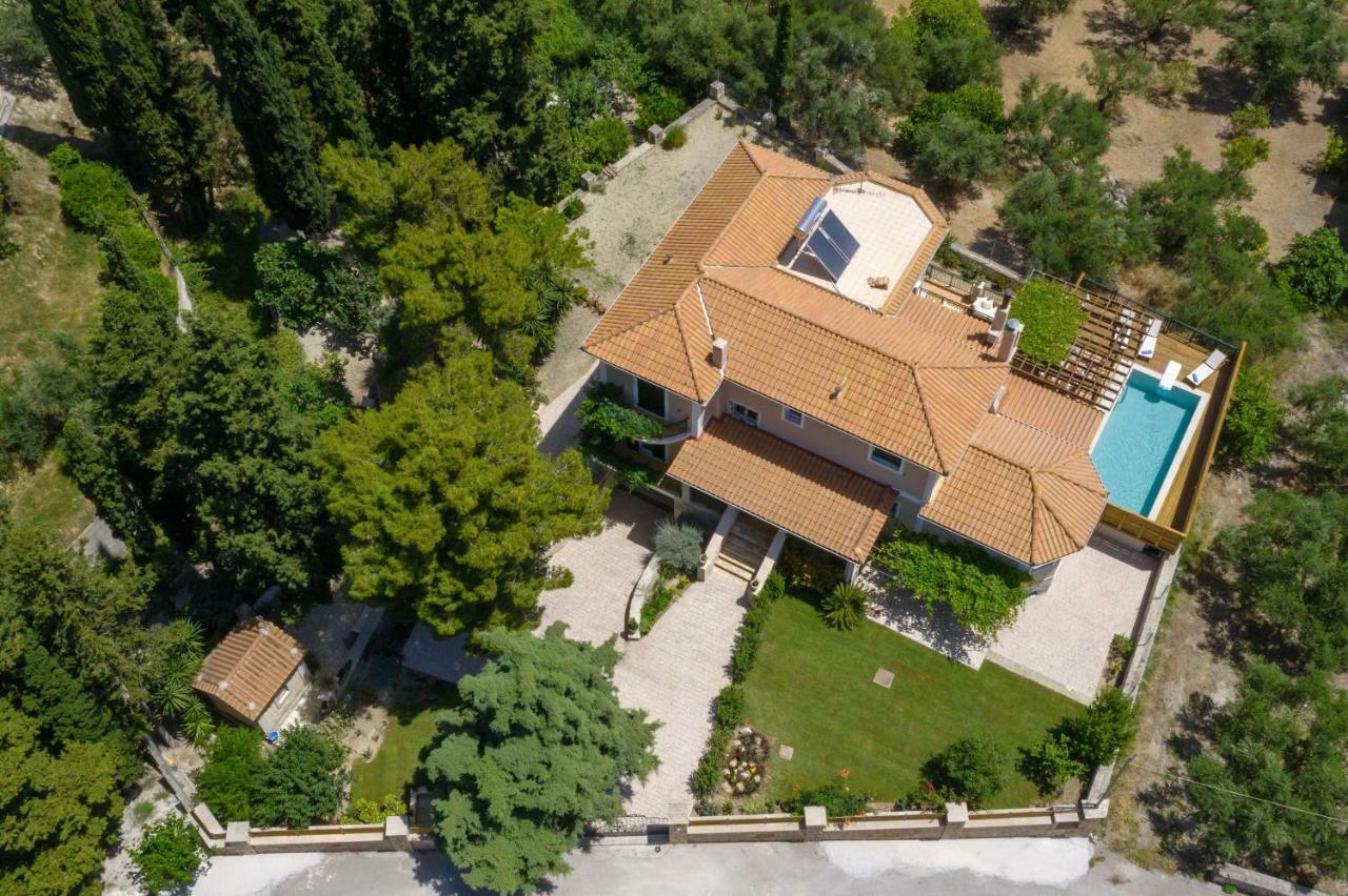 Ethereal Villa Mouzákion Exterior foto
